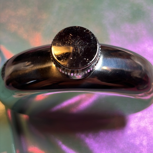 New, small Flask - Picture 8 of 11